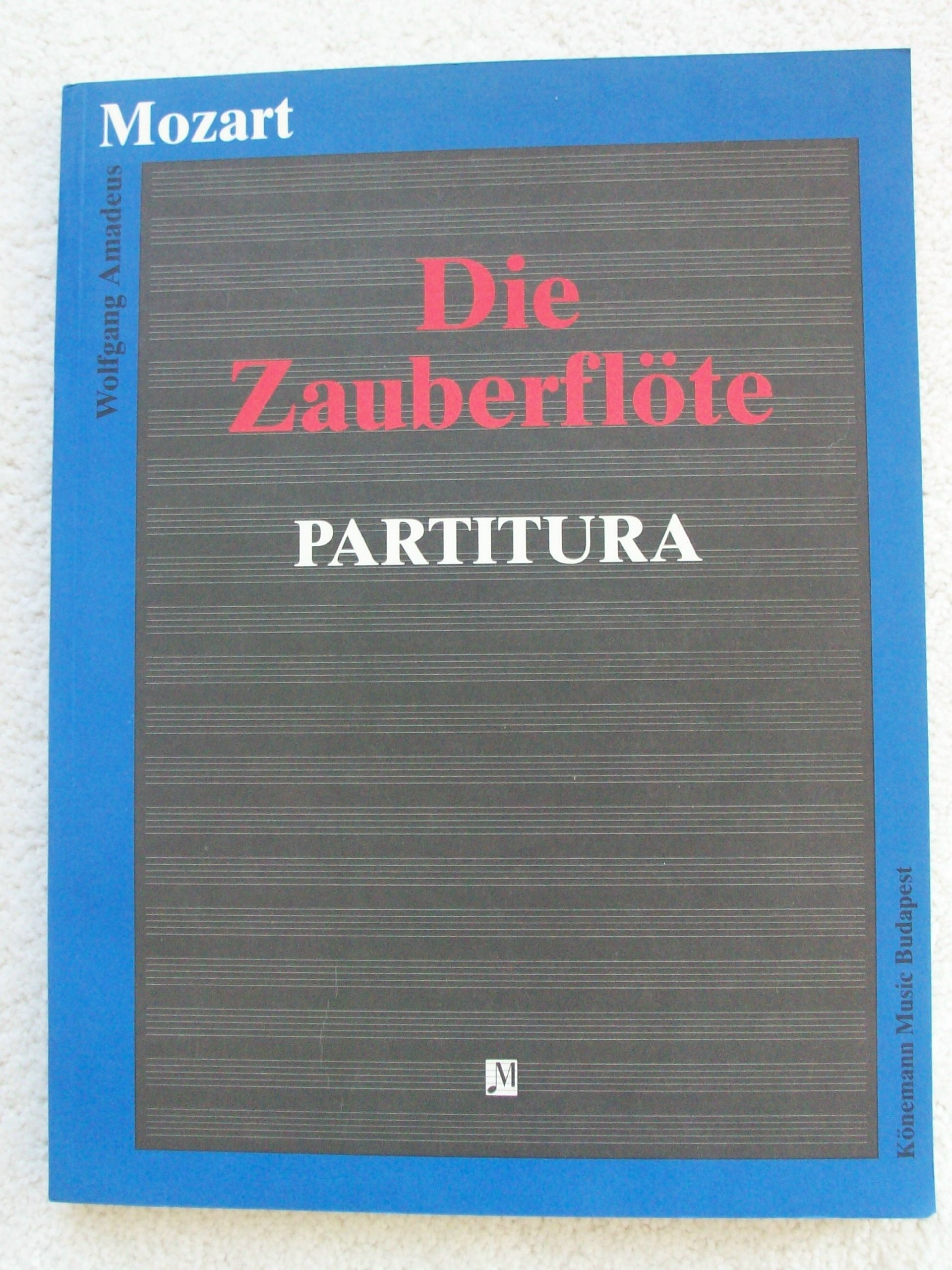 Die Zauberflote: Mozart, Wolfgang Amadeus: 9789638303080: Books